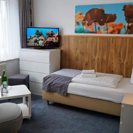 & Restaurant Seebruecke 3* Zingst